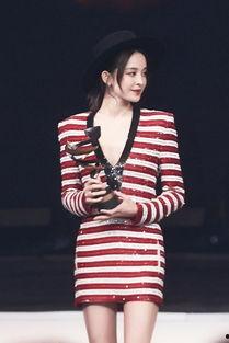 微博吃瓜娱乐圈女明星,娱乐圈女明星微博吃瓜大揭秘